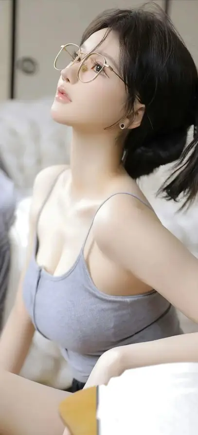 人人鲁免费播放视频_和艳妇在厨房好爽在线观看_在线观看无码的免费网站