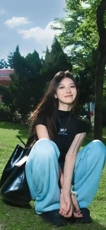 人人鲁免费播放视频_和艳妇在厨房好爽在线观看_在线观看无码的免费网站