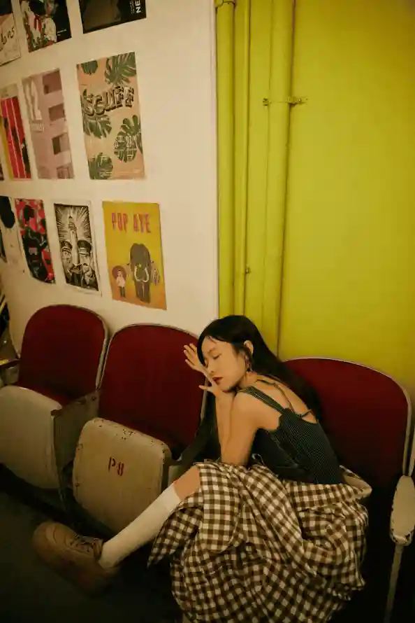 人人鲁免费播放视频_和艳妇在厨房好爽在线观看_在线观看无码的免费网站
