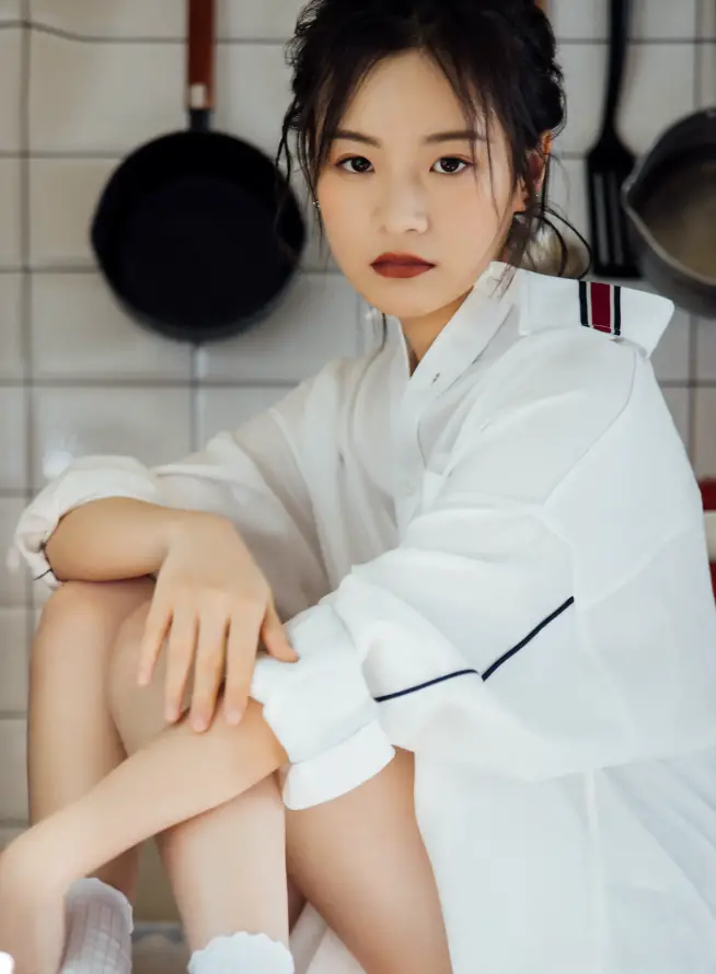人人鲁免费播放视频_和艳妇在厨房好爽在线观看_在线观看无码的免费网站