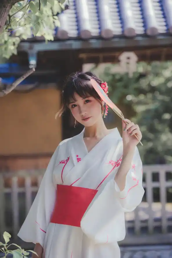 人人鲁免费播放视频_和艳妇在厨房好爽在线观看_在线观看无码的免费网站