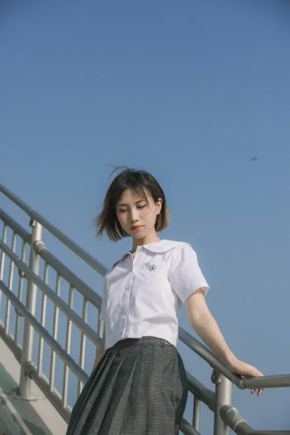 人人鲁免费播放视频_和艳妇在厨房好爽在线观看_在线观看无码的免费网站