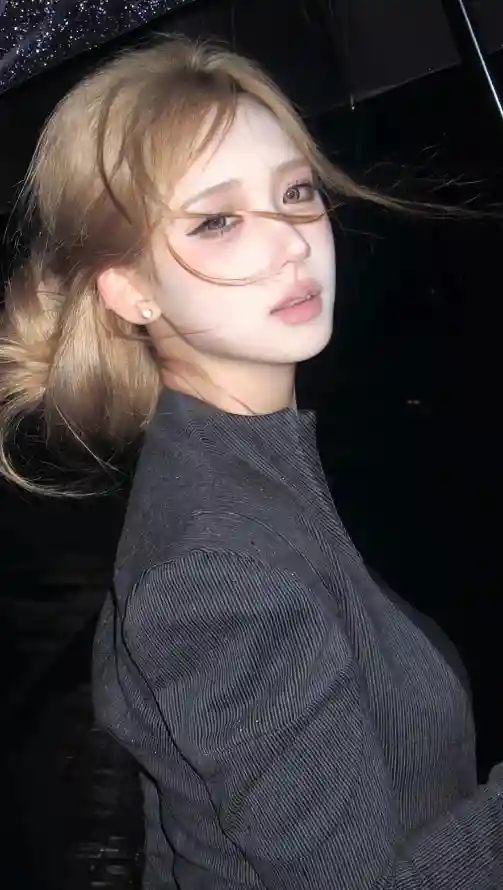 人人鲁免费播放视频_和艳妇在厨房好爽在线观看_在线观看无码的免费网站