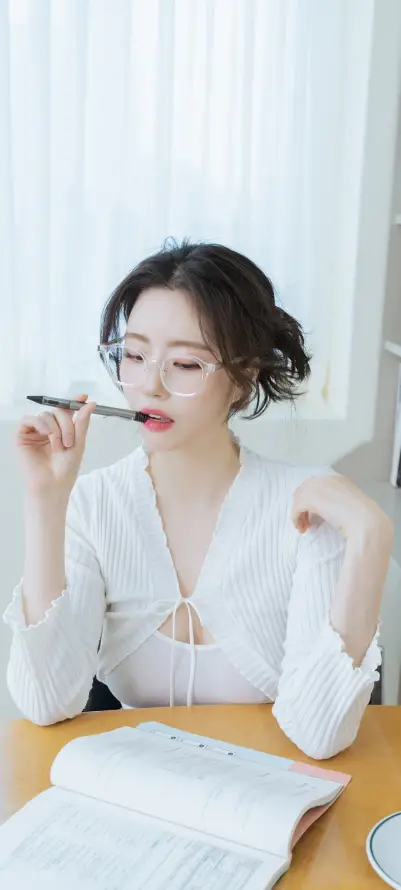 人人鲁免费播放视频_和艳妇在厨房好爽在线观看_在线观看无码的免费网站